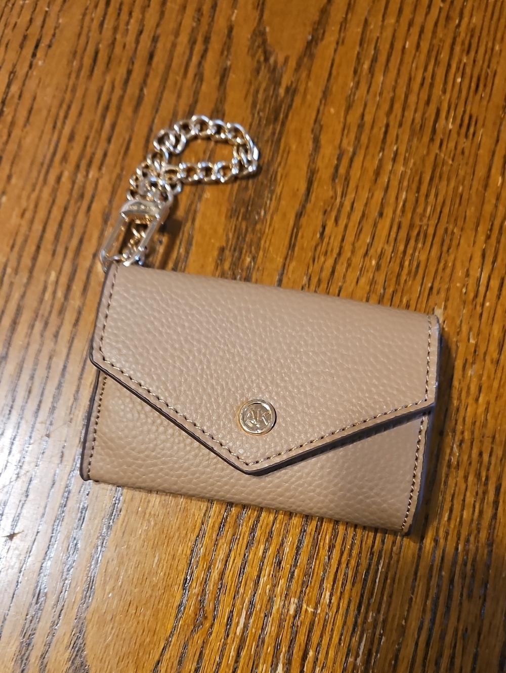 Anne Klein Pebbled Taupe Leather Key & Card Holder with Gold Chain 3"x 4" NWOT
